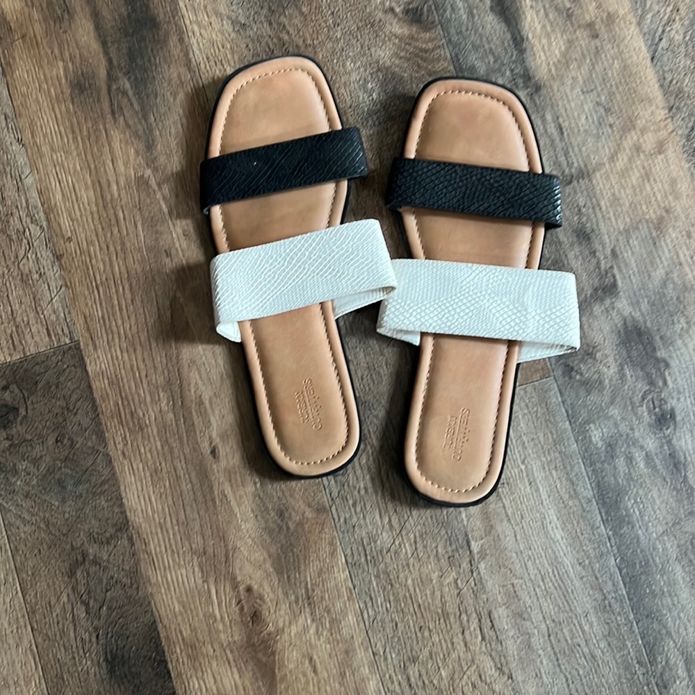 Urban outfitters sandals